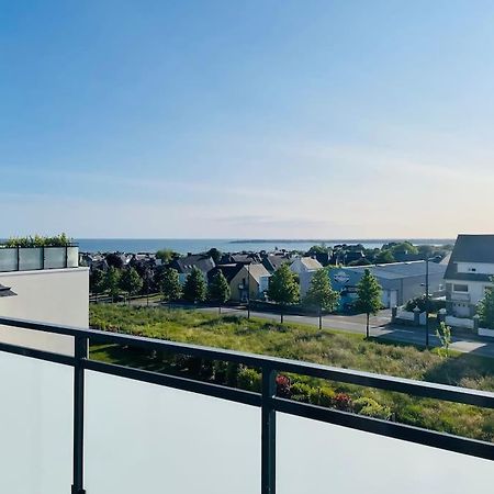 Appartement Lumineux Et Spacieux, Terrasse Et Parking Prive 孔卡尔诺 外观 照片